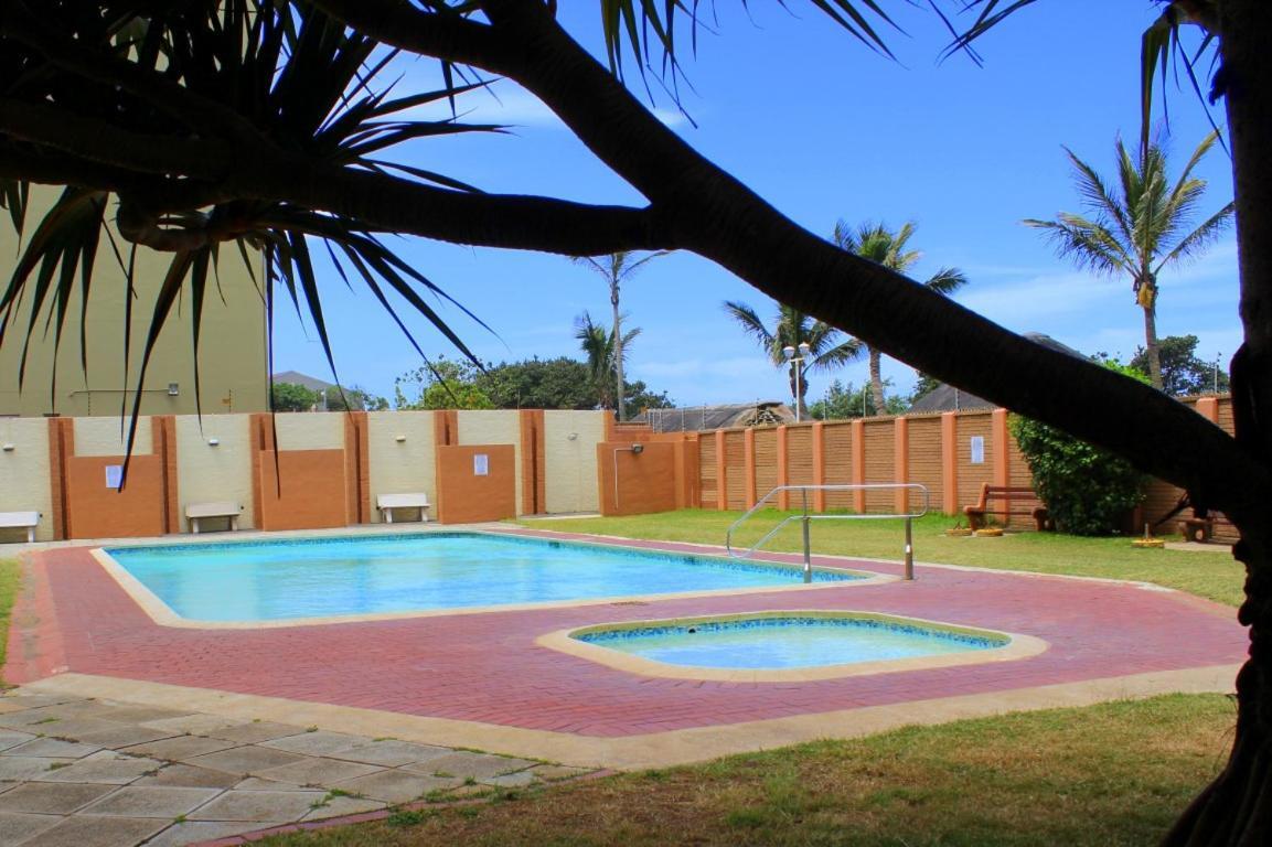 Sea Wave Holidays - Stella Maris Amanzimtoti Dış mekan fotoğraf